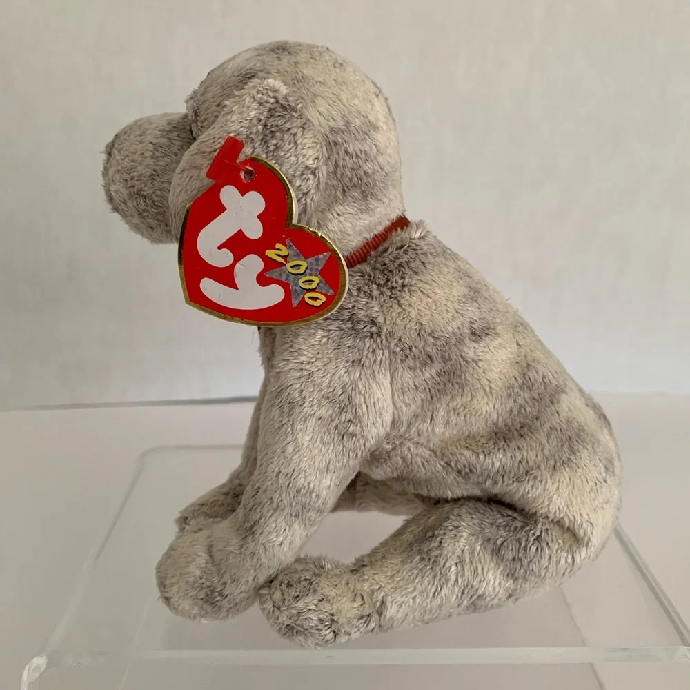 Vintage NWT Beanie Baby Ty Tricks Dog 2000 Retired Cream Gray Friend Puppy